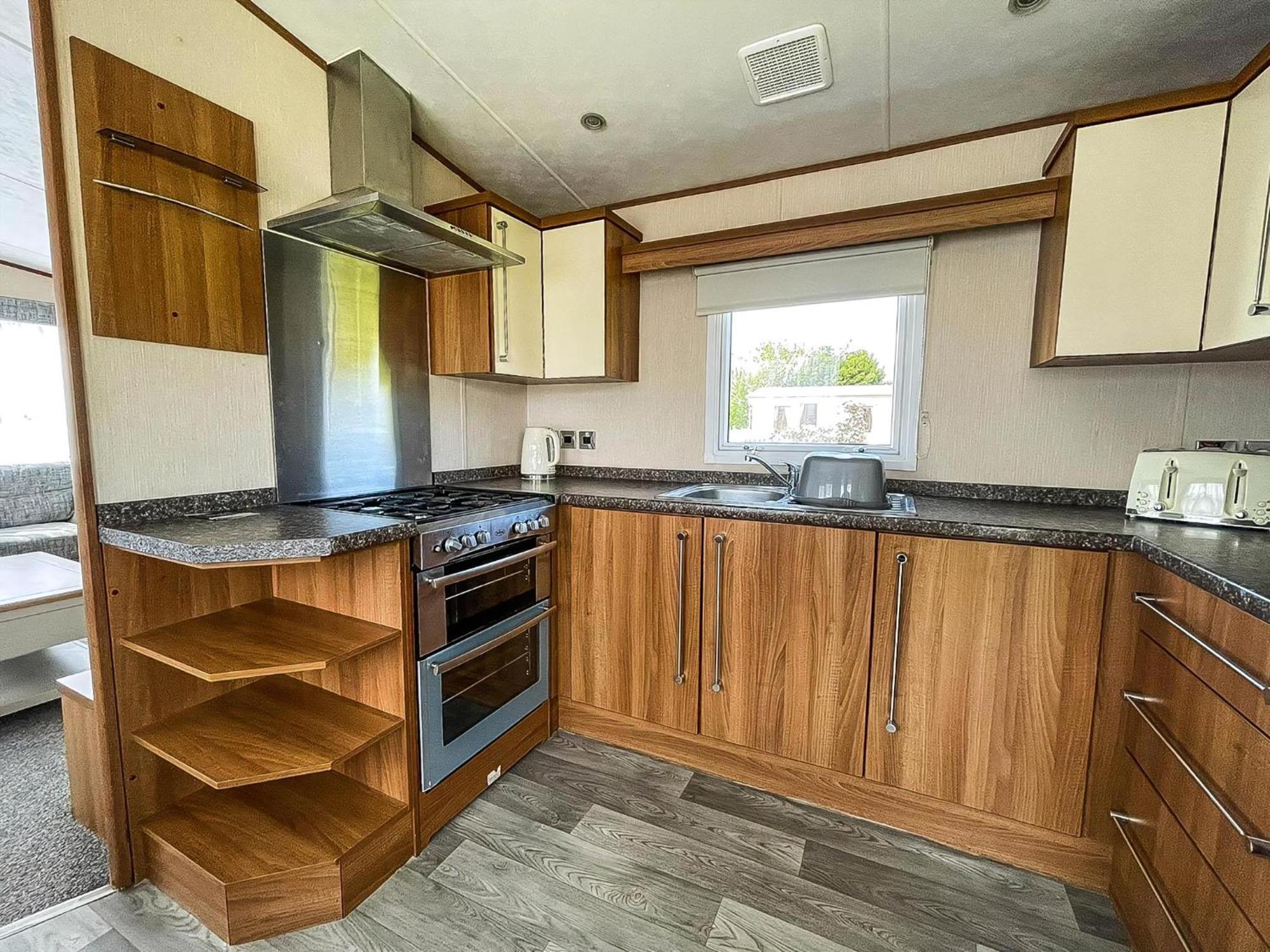 Lovely 8 Berth Caravan At Sunnydale In Lincolnshire Ref 35239S ラウス エクステリア 写真