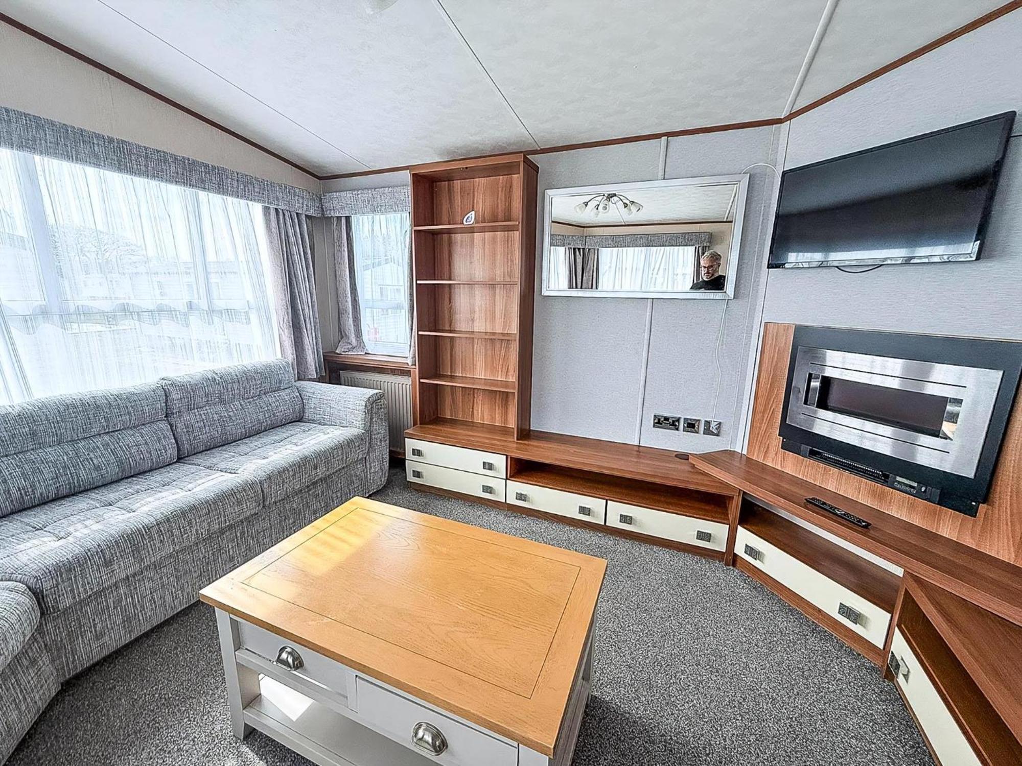 Lovely 8 Berth Caravan At Sunnydale In Lincolnshire Ref 35239S ラウス エクステリア 写真